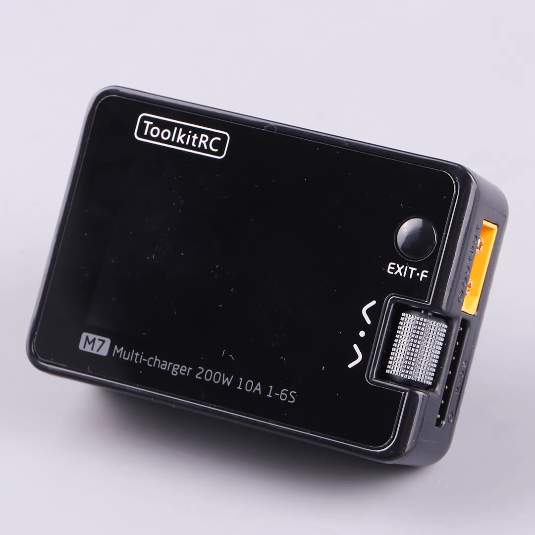 Drone Battery Voltage Checker - ToolkitRC M7 200W 10A DC 충전기