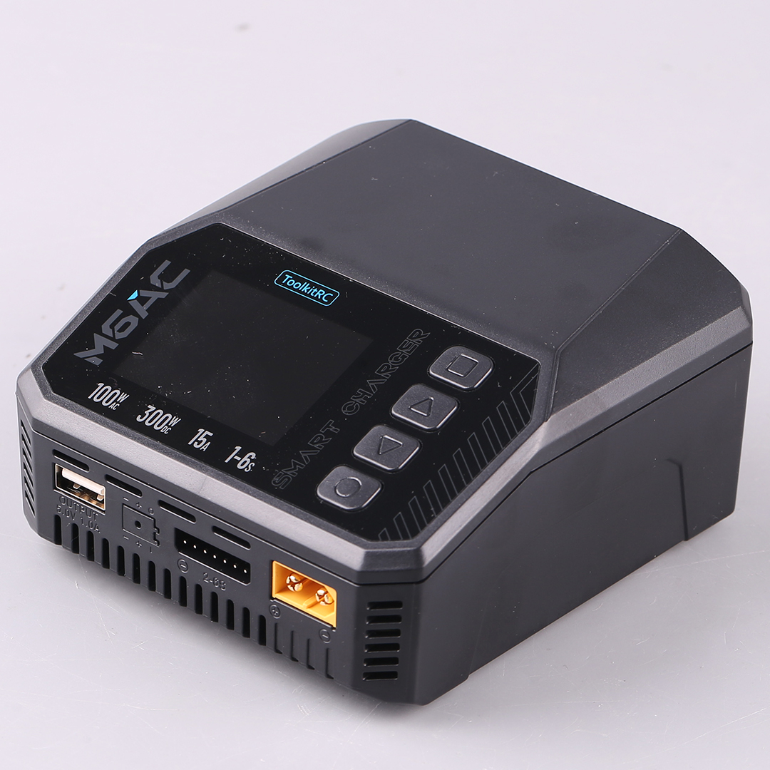 ToolkitRC M6AC 15A 300W 다기능 Li - Drone Battery 6S 리뷰 및 가격